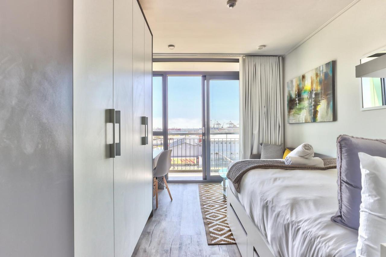 706 1onalbert Cape Town